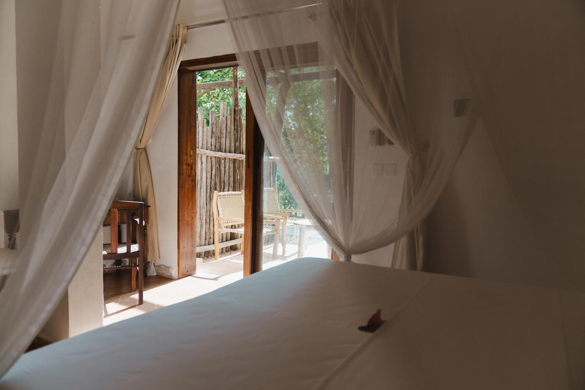 Mvuvi Boutique Resort Kiwengwa  Kültér fotó
