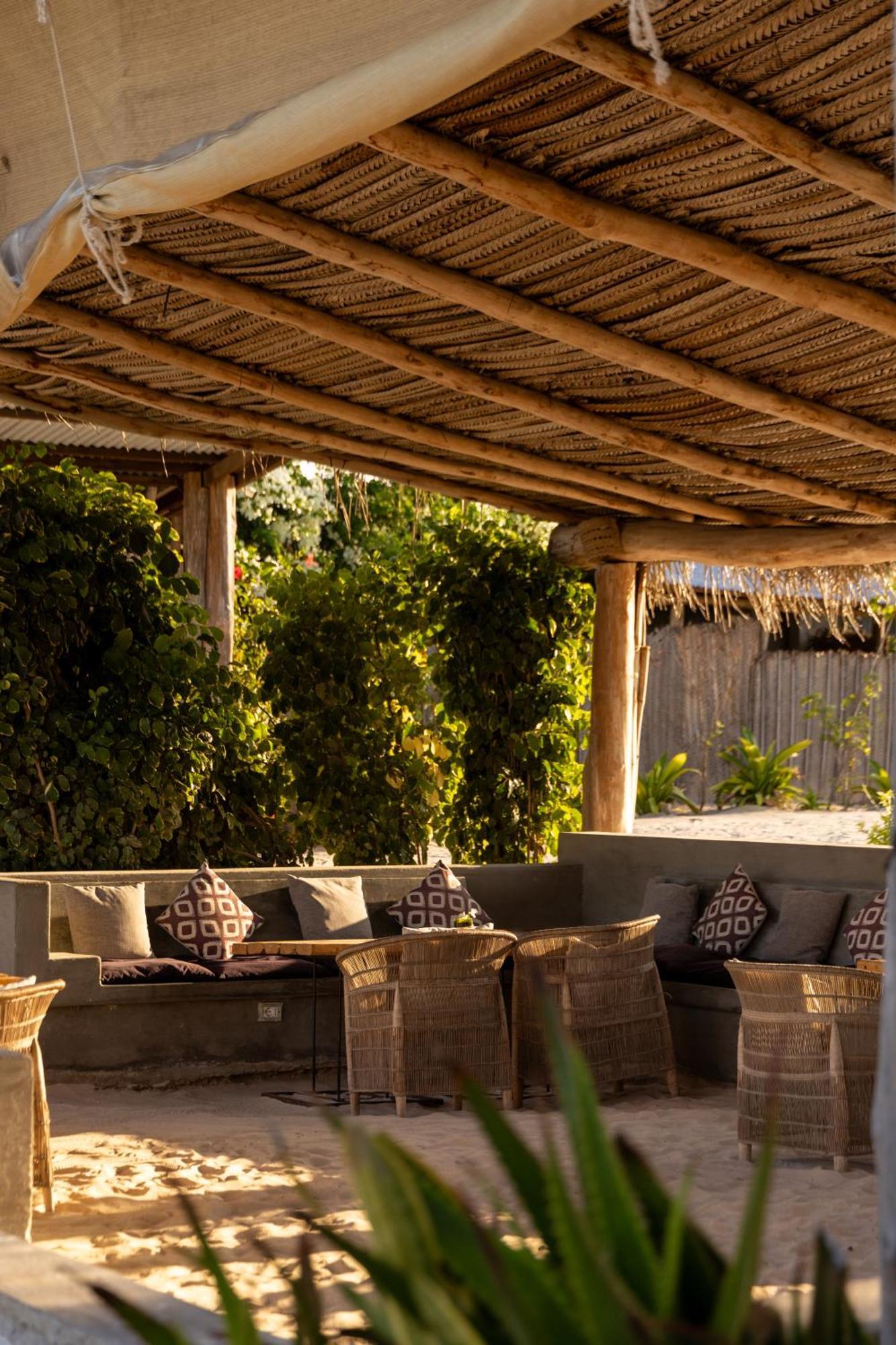 Mvuvi Boutique Resort Kiwengwa  Kültér fotó